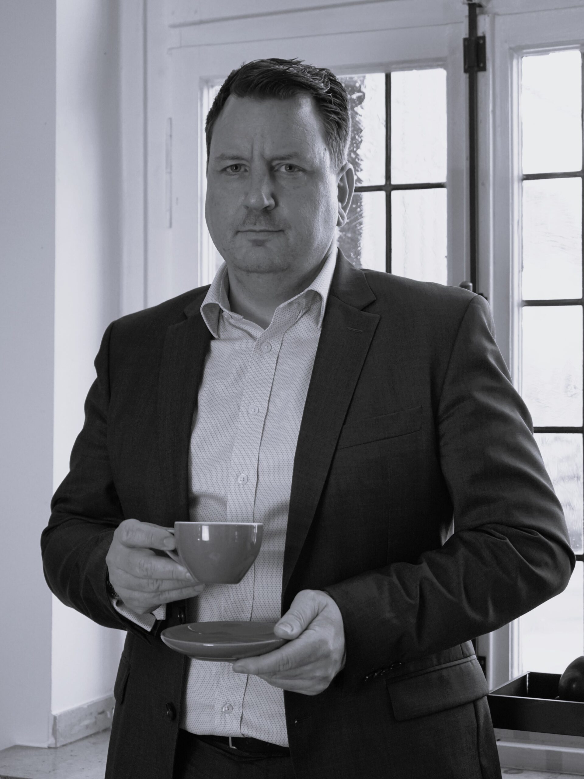 Titelbild - Kaffee mit Stefan – „Der weitere Kurs der Zentralbanken, das GEG, unsere erste eigene Roadshow und was das mit unseren Strategien zu tun hat“